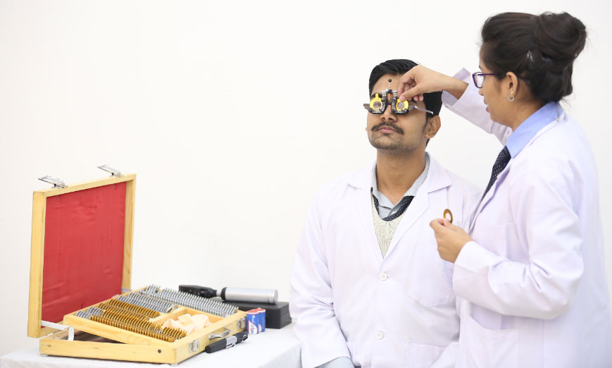 BSc Optometry ( Bachelor of Science in Optometry )
